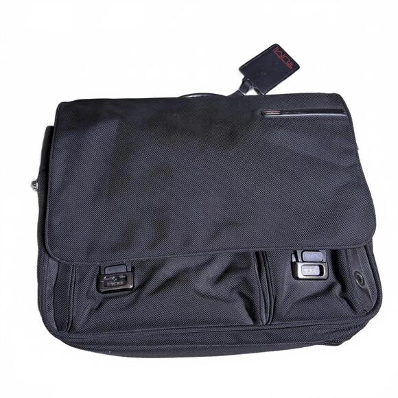TUMIAlpha Tech Black Laptop Briefcase Messenger Bag Ballistic Vintage Luxury